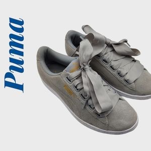 Puma Sneakers Size 7.5